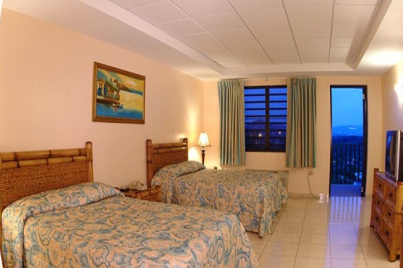 Fajardo Inn Buitenkant foto