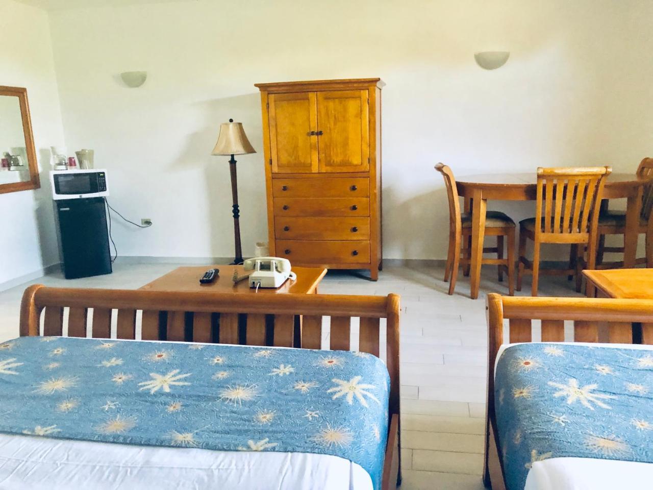 Fajardo Inn Buitenkant foto