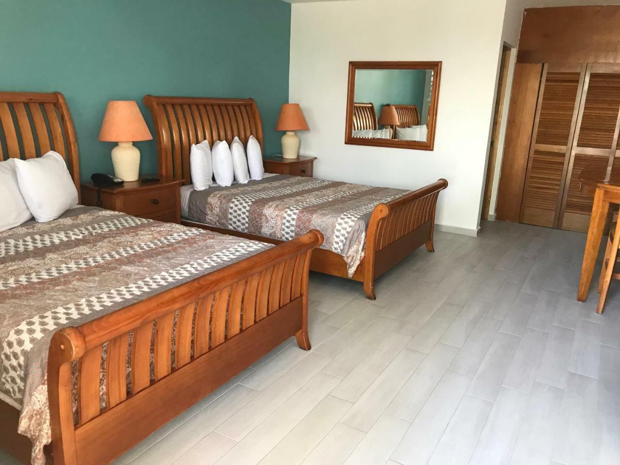 Fajardo Inn Buitenkant foto